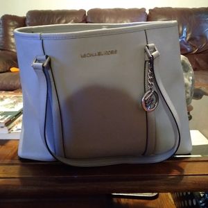 Michael Kors Tote